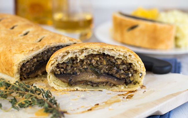 Burns Night vegetarian haggis supper idea | Bookriot.com