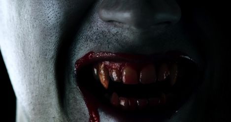 vampire fangs horror feature 470x248