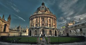 bodleian library feature photo by Maupertius