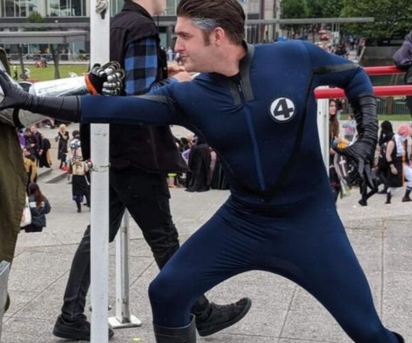 Mister Fantastic Costume from Marvel Costumes | bookriot.com