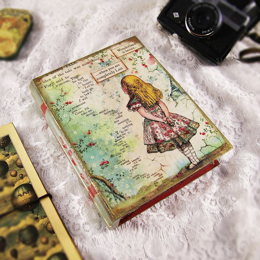 Bookish Alice in Wonderland Handmade Jewelry Box