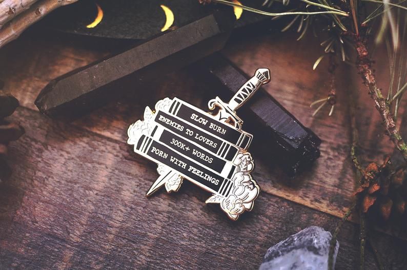 Fanfic Lover enamel pin