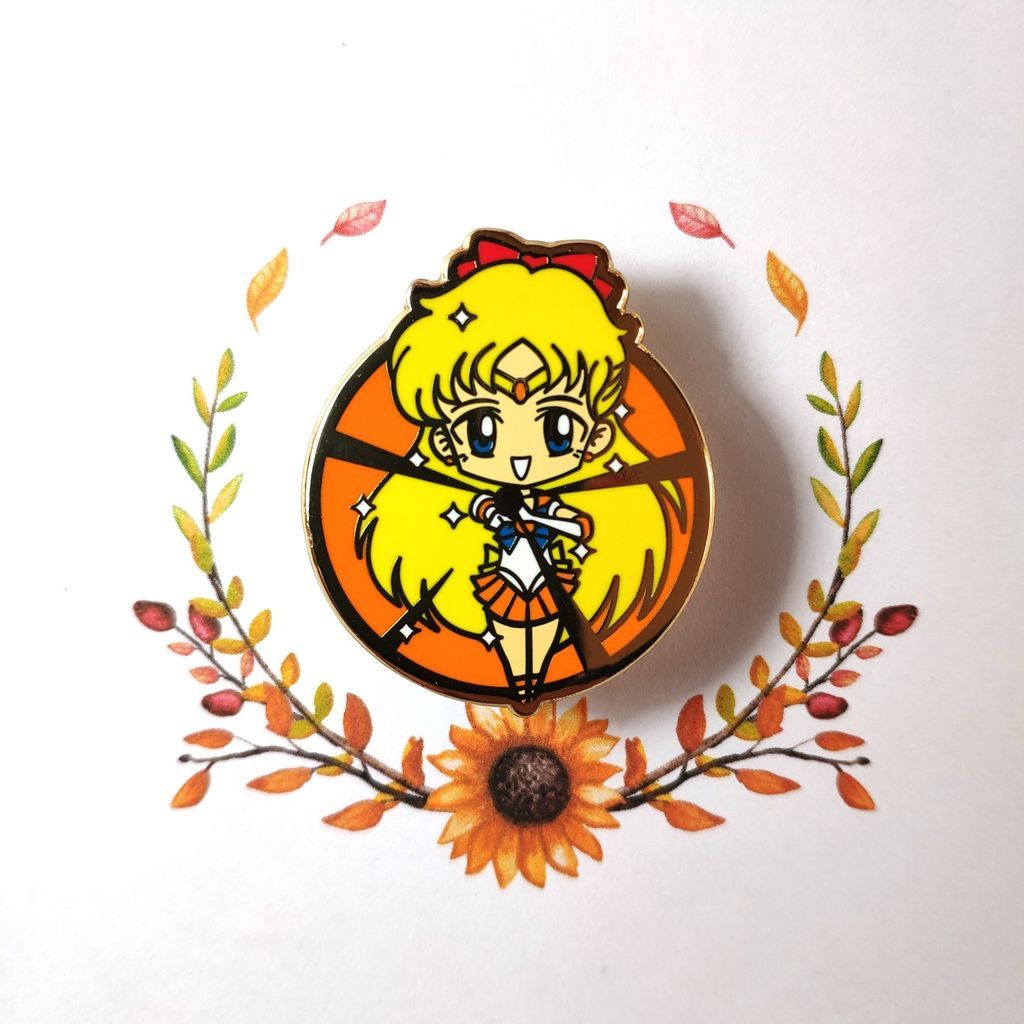 Sailor Venus crescent beam pin