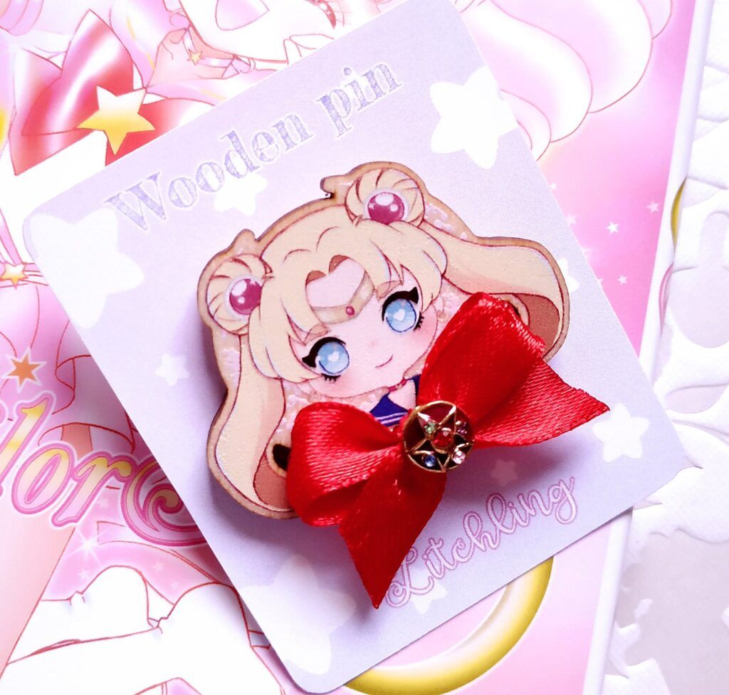 Wooden Sailor Moon pin with ribbon