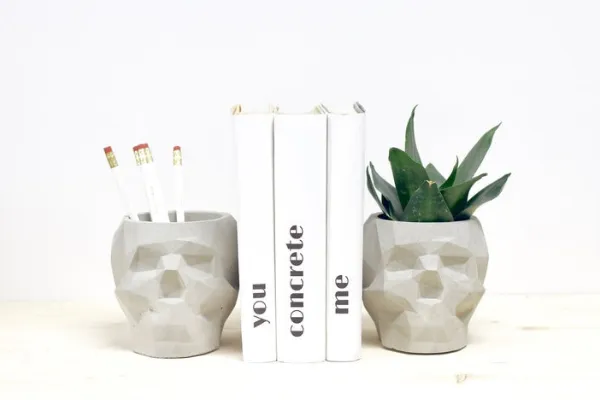 Geometric Skull Book End Planters