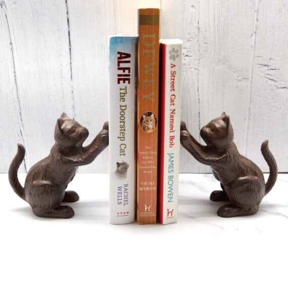 Set of Metal Cat Bookends