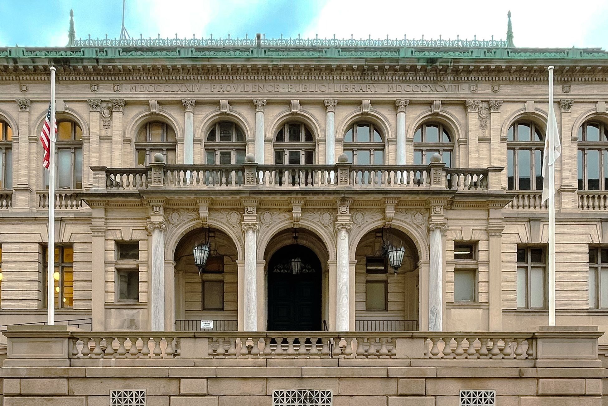 a photo of the Washington Street entrance of the Providence Public Library