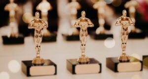 Image of a row of oscar awards