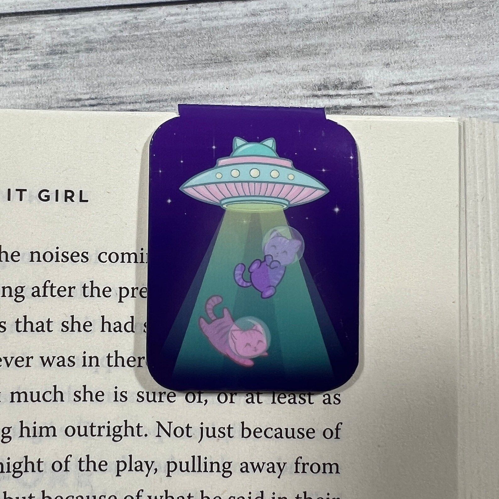 image of cat spaceship bookmark 