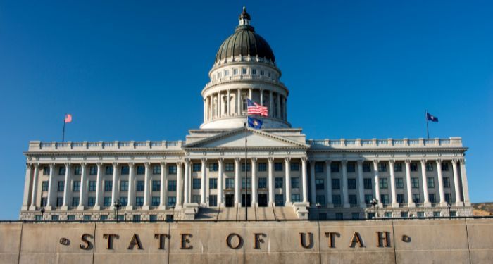 image of the utah capitol building