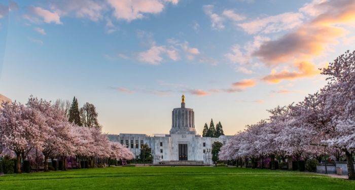 oregon capitol building