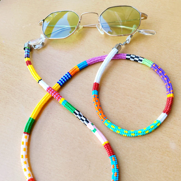 beaded glasses chain